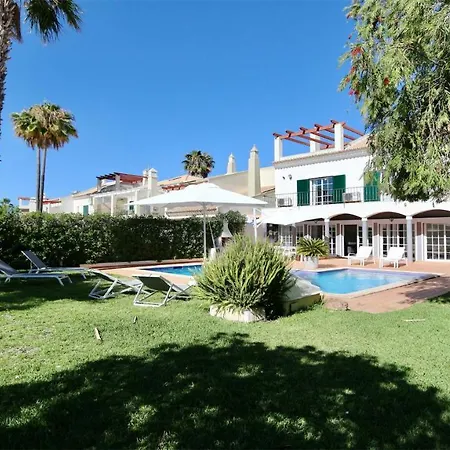 Castro-cleverdetails, Quiet Area, Private Pool *