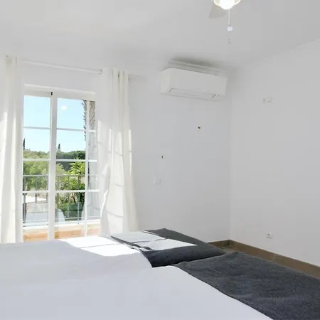 Castro-cleverdetails, Quiet Area, Private Pool *