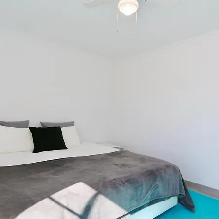 Castro-cleverdetails, Quiet Area, Private Pool Holiday home