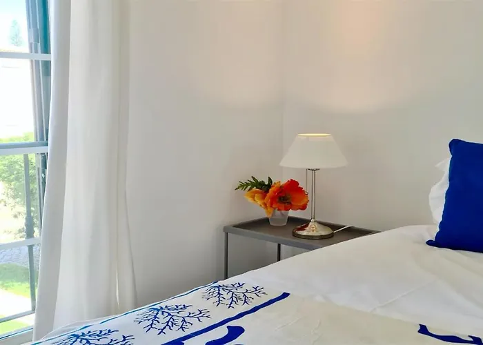 Дом отдыха Castro-cleverdetails, Quiet Area, Private Pool Виламура