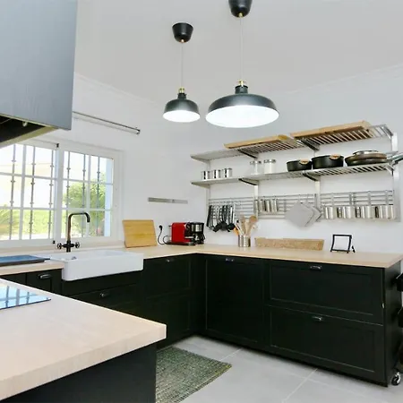 Castro-cleverdetails, Quiet Area, Private Pool