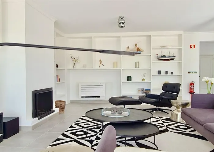 度假居 Castro-cleverdetails, Quiet Area, Private Pool *