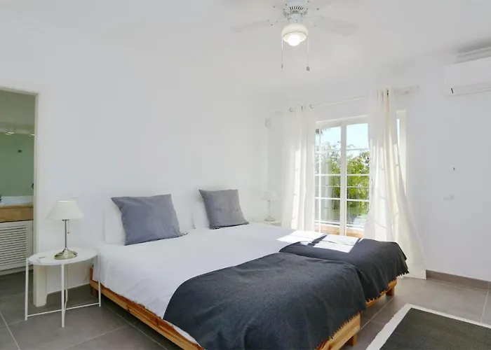 Castro-cleverdetails, Quiet Area, Private Pool 度假居 维拉摩拉