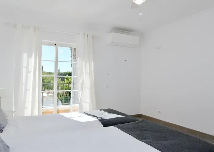 Castro-cleverdetails, Quiet Area, Private Pool *