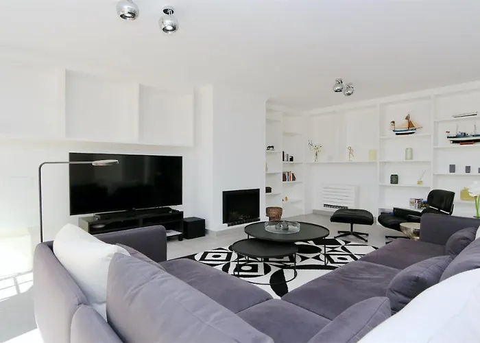 Castro-cleverdetails, Quiet Area, Private Pool 维拉摩拉